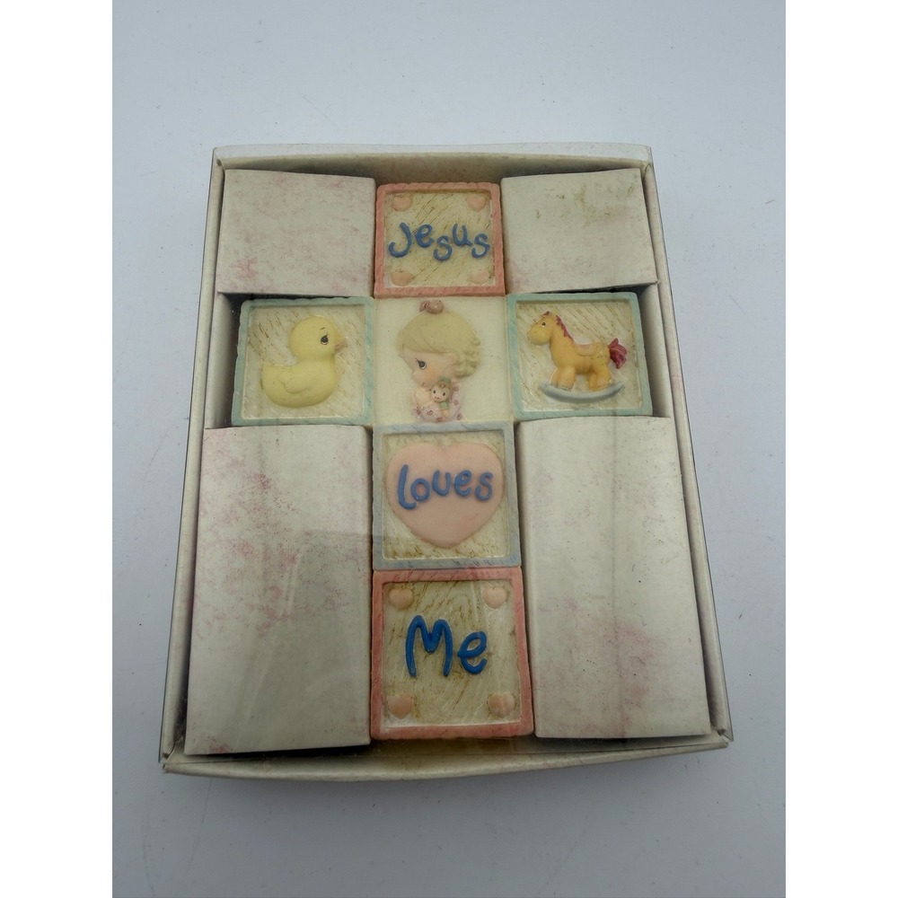 Precious Moments Jesus Loves Me Cross Keepsake Box Enesco 701114 1999‎
